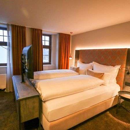 Boutiquehotel Burg Adenbach & Alter Weinbau Bad Neuenahr-Ahrweiler Bagian luar foto
